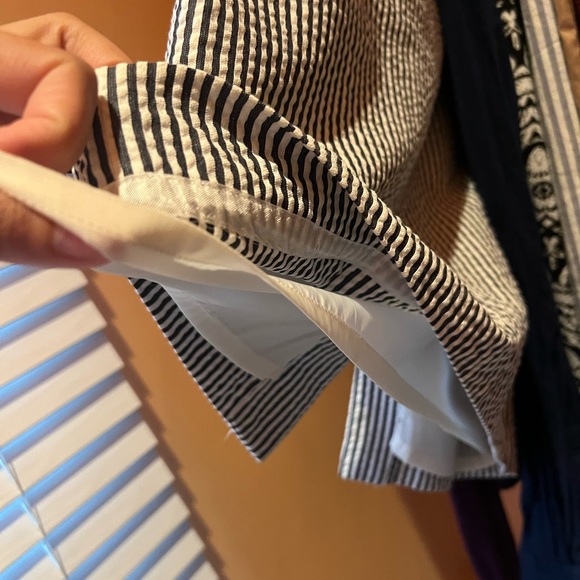 Seer Sucker Pencil Skirt - Picture 11 of 12